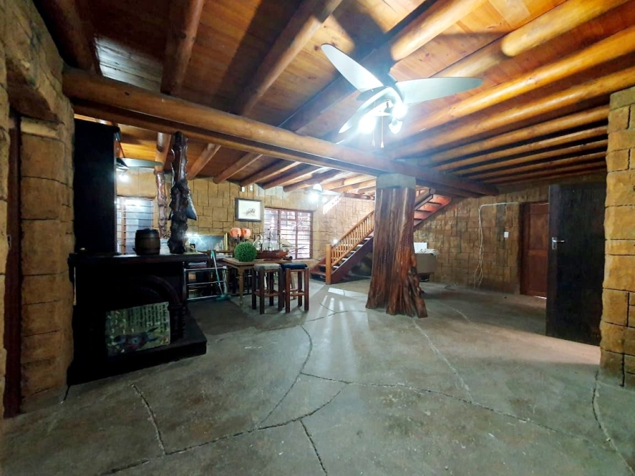 3 Bedroom Property for Sale in Menkenkop Western Cape